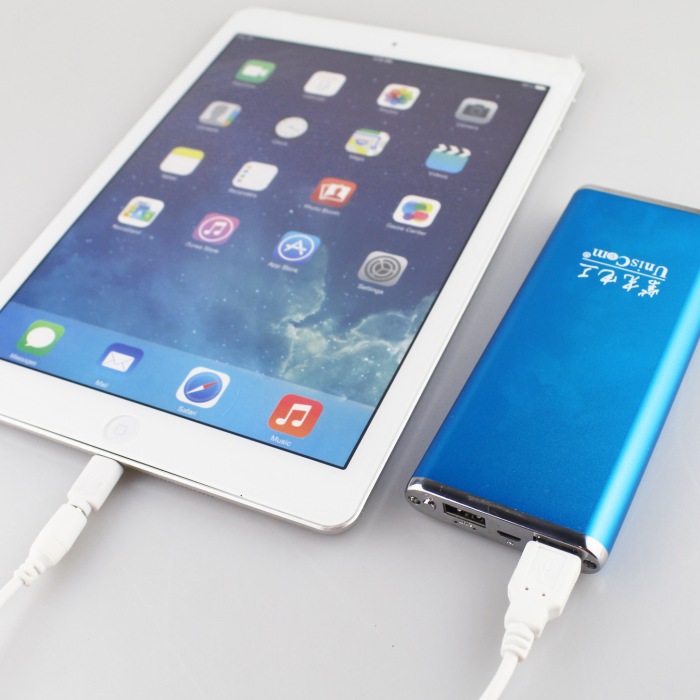 力量威 招商批发移动电源 紫光正品 土豪金10000毫安充电宝 双USB 金属铝壳